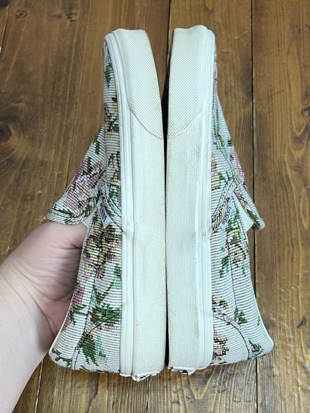 Vans women’s size 6 slip on sneakers floral tapestry - Picture 5 of 6